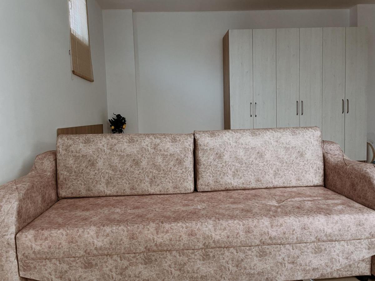Apartments Bali Дуррес Экстерьер фото
